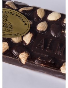 Tableta de chocolate negro con