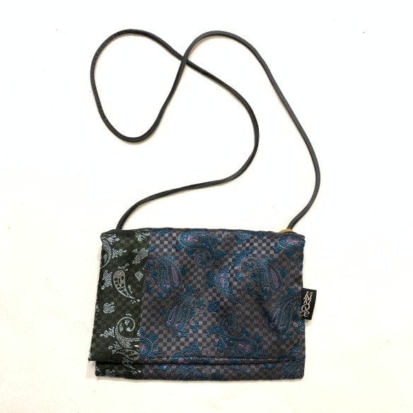 PORTA TABACCO ST TROPEZ N005